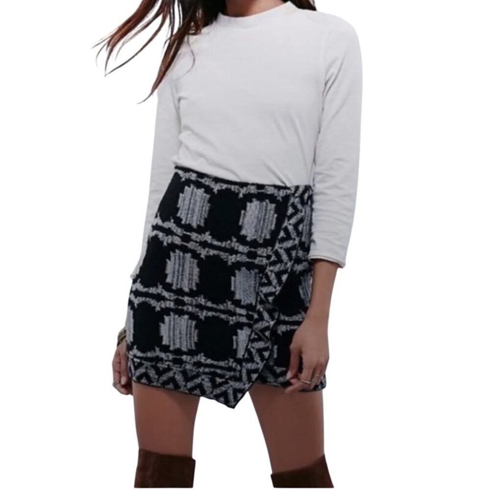 Free People Wrapped In Your Blanket Skirt XS Boho Aztec Wrap Mini